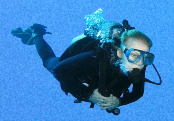 8-Hour 2-Tank Cenote Cave Dive for Certified Divers | Outguided